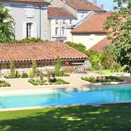 La Chataigne Villa Piegut-Pluviers ภายนอก รูปภาพ