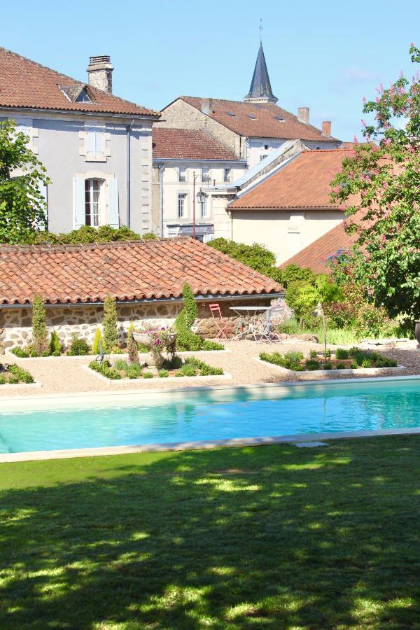 La Chataigne Villa Piegut-Pluviers ภายนอก รูปภาพ